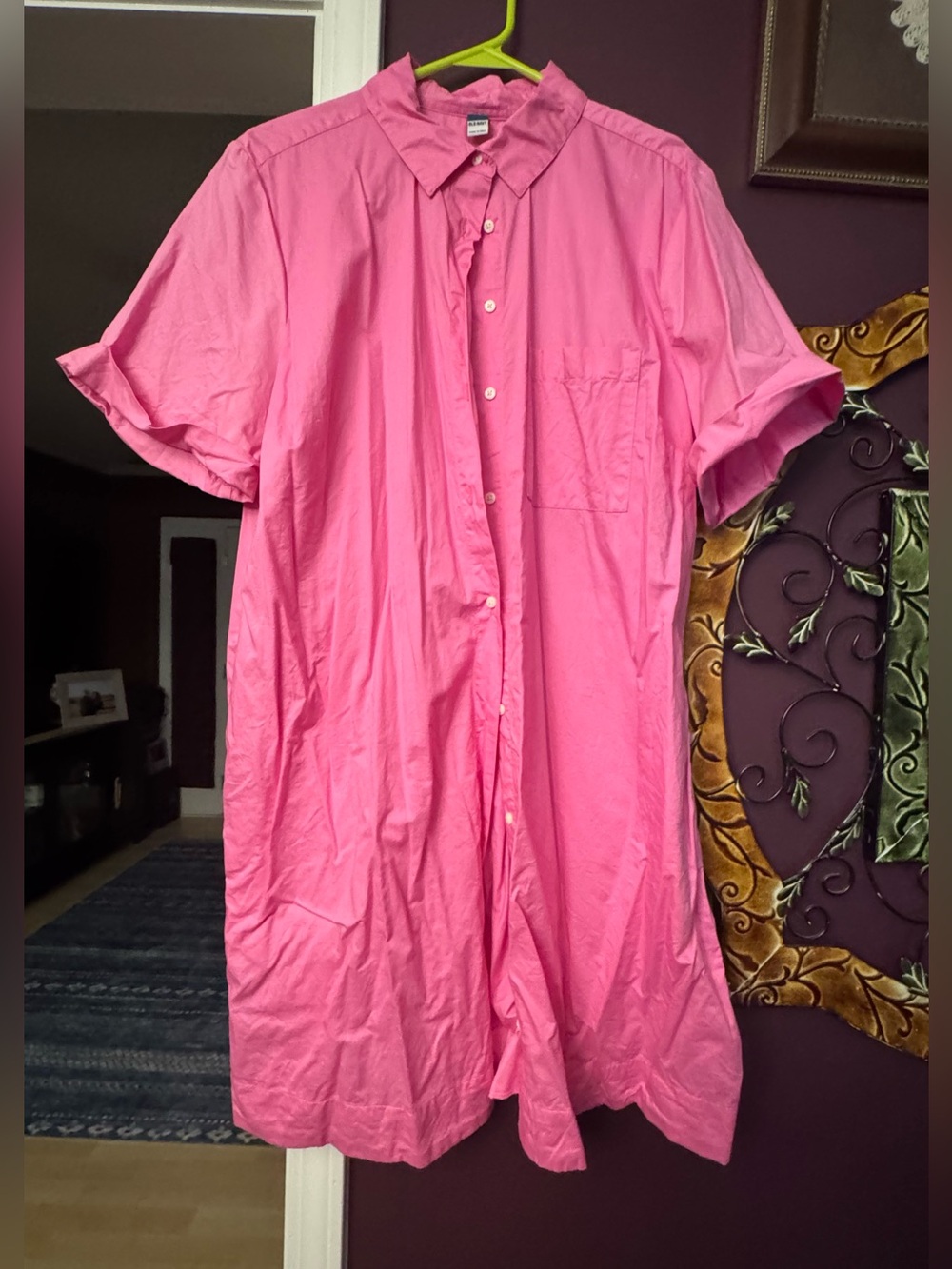 Women’s Casual Short-Sleeve Button-Down Shirt in Pink